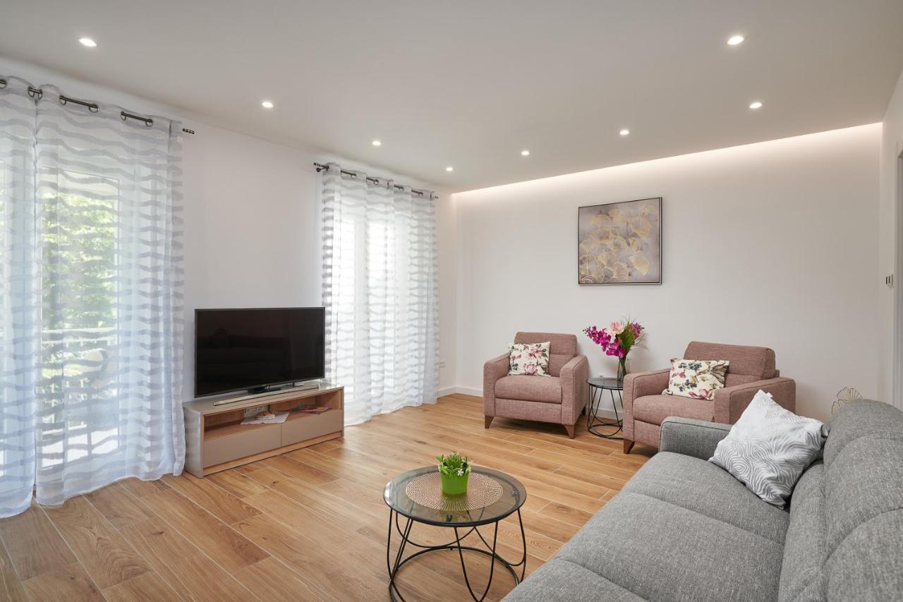 Newly Renovated Apt. Near To Entrance To Old Town Dubrovnik Kültér fotó
