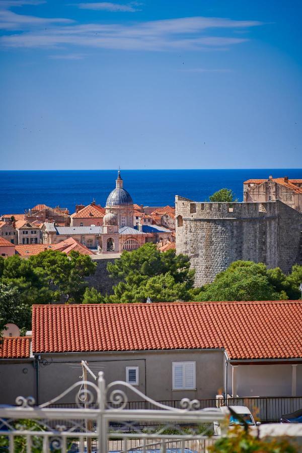 Newly Renovated Apt. Near To Entrance To Old Town Dubrovnik Kültér fotó