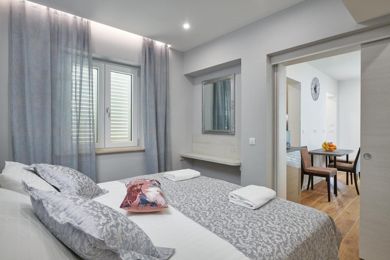 Newly Renovated Apt. Near To Entrance To Old Town Dubrovnik Kültér fotó