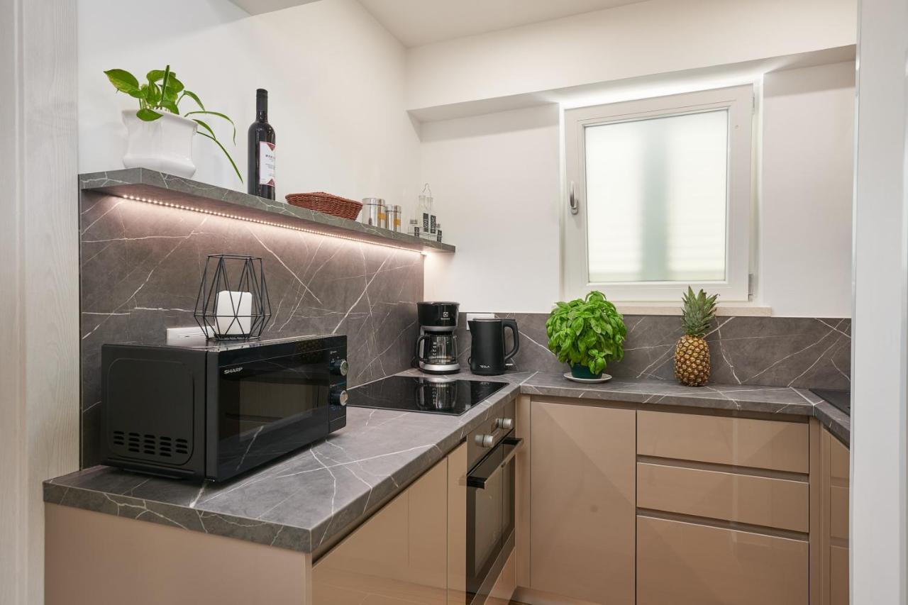 Newly Renovated Apt. Near To Entrance To Old Town Dubrovnik Kültér fotó